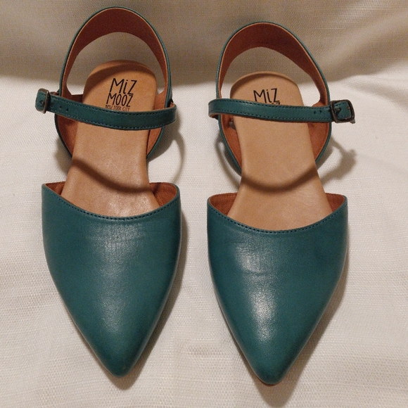Miz Mooz Jaxon Teal Leather Pointed Toe Ankle Strap Flats - Picture 1 of 9
